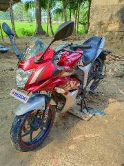 Suzuki Gixxer SF